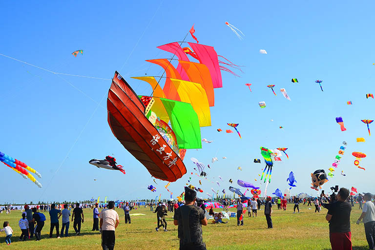 The best of Chinese Kite Festivals